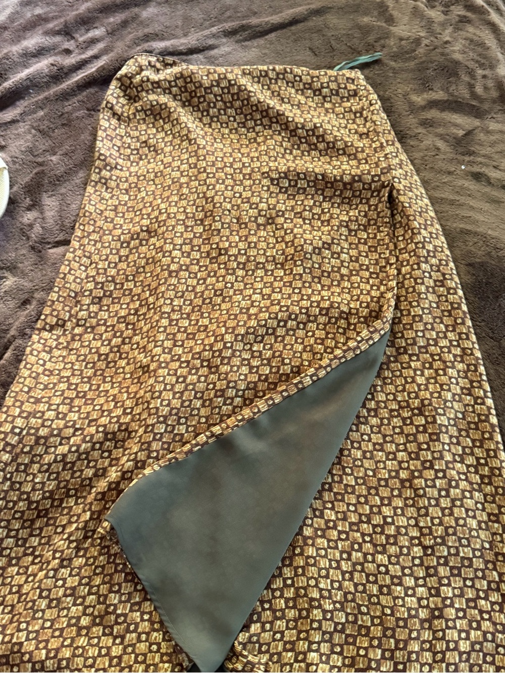 Fall patterned skirt - Picture 4 of 5